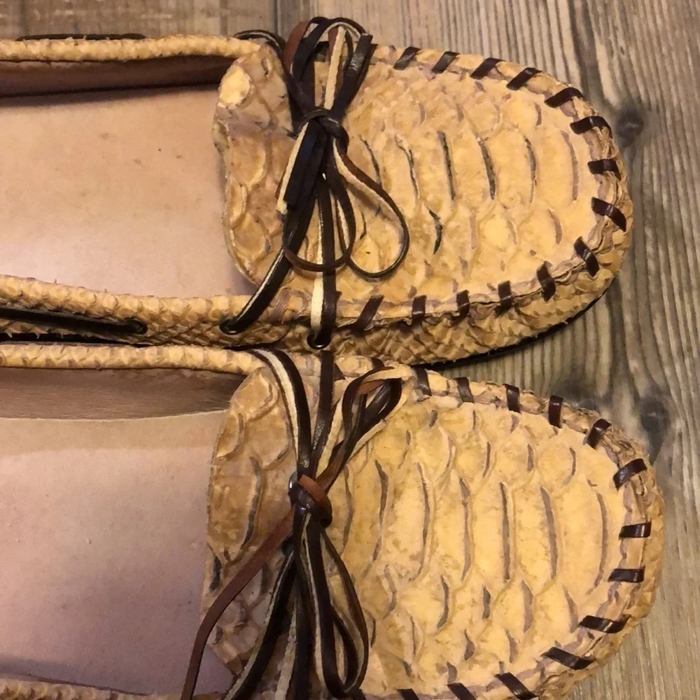 Linea Paolo slip on loafer size 8.5 N